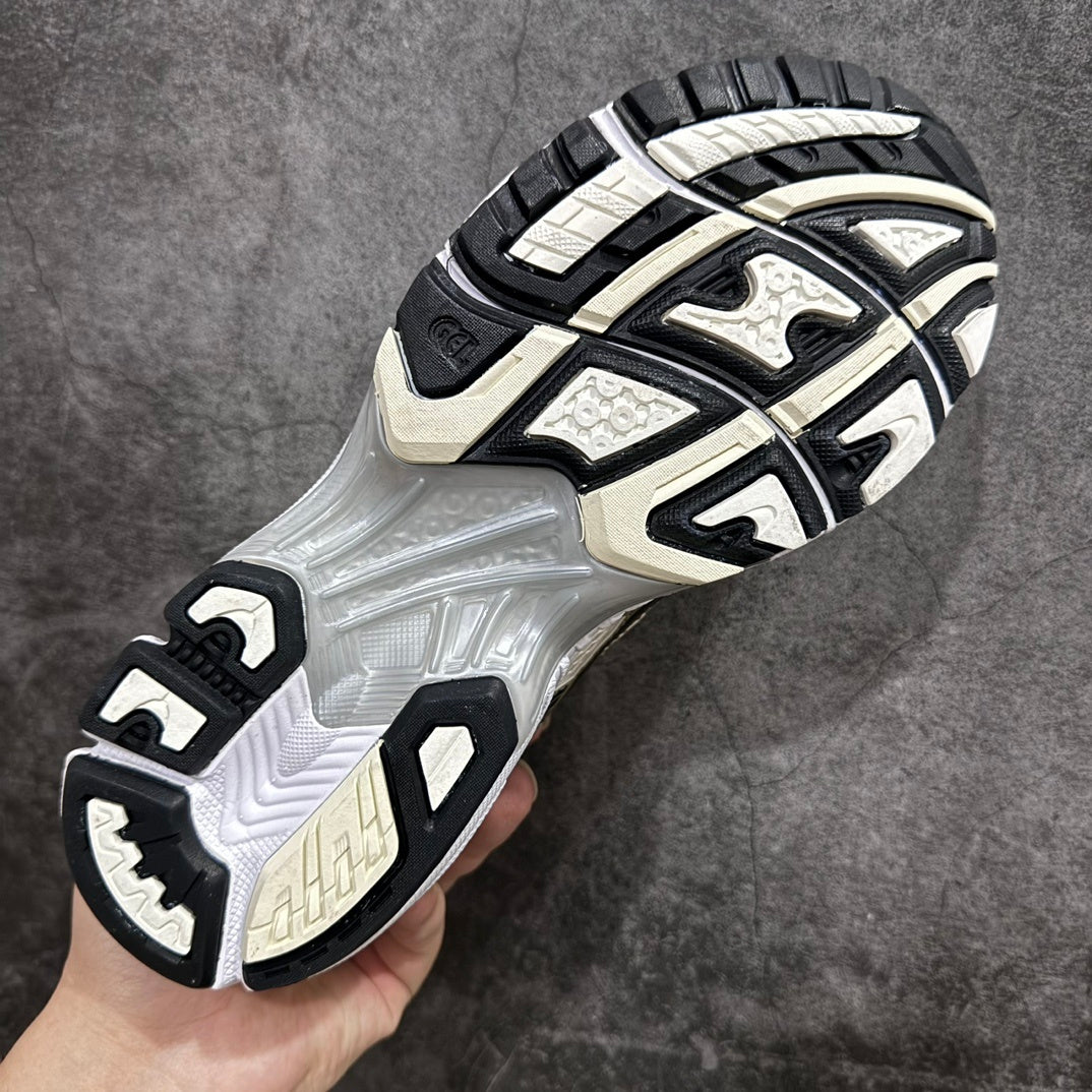 Asics Gel Kayano 14