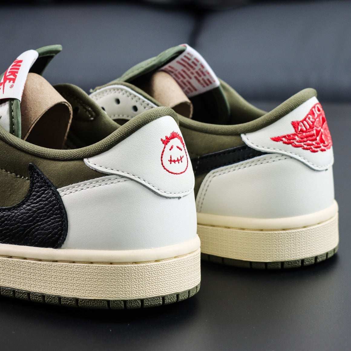 Jordan 1 Low 'Cactus Jack'