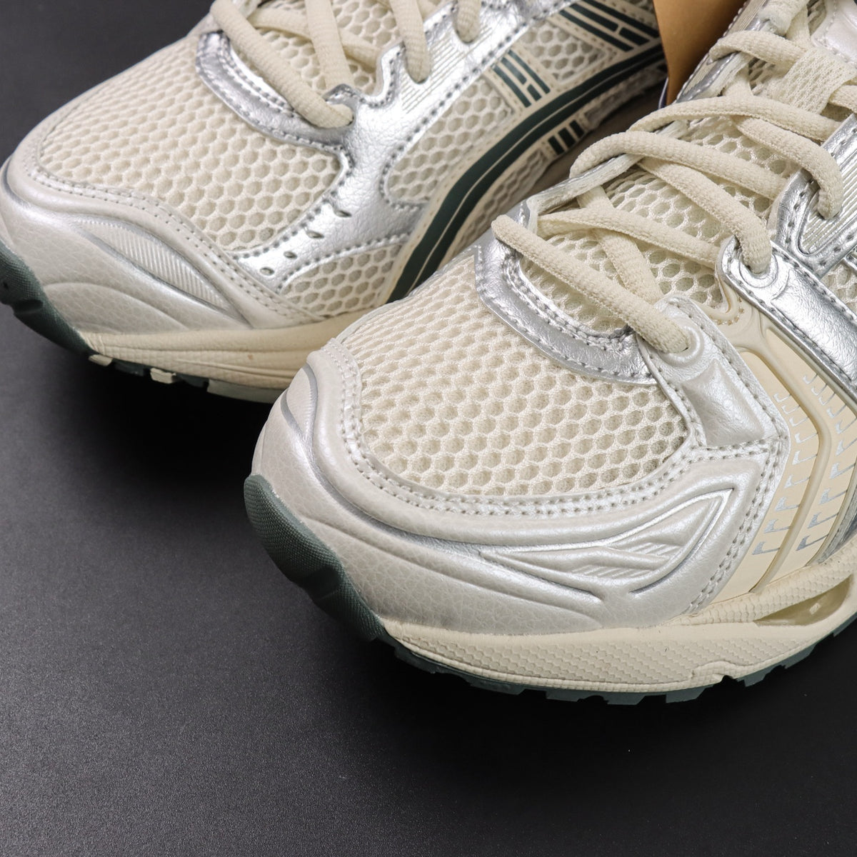 Asics Gel Kayano 14