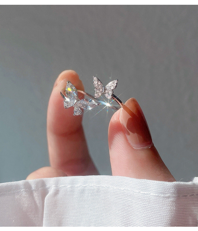 PAPILLON RING