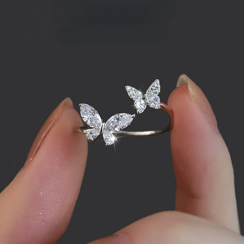PAPILLON RING