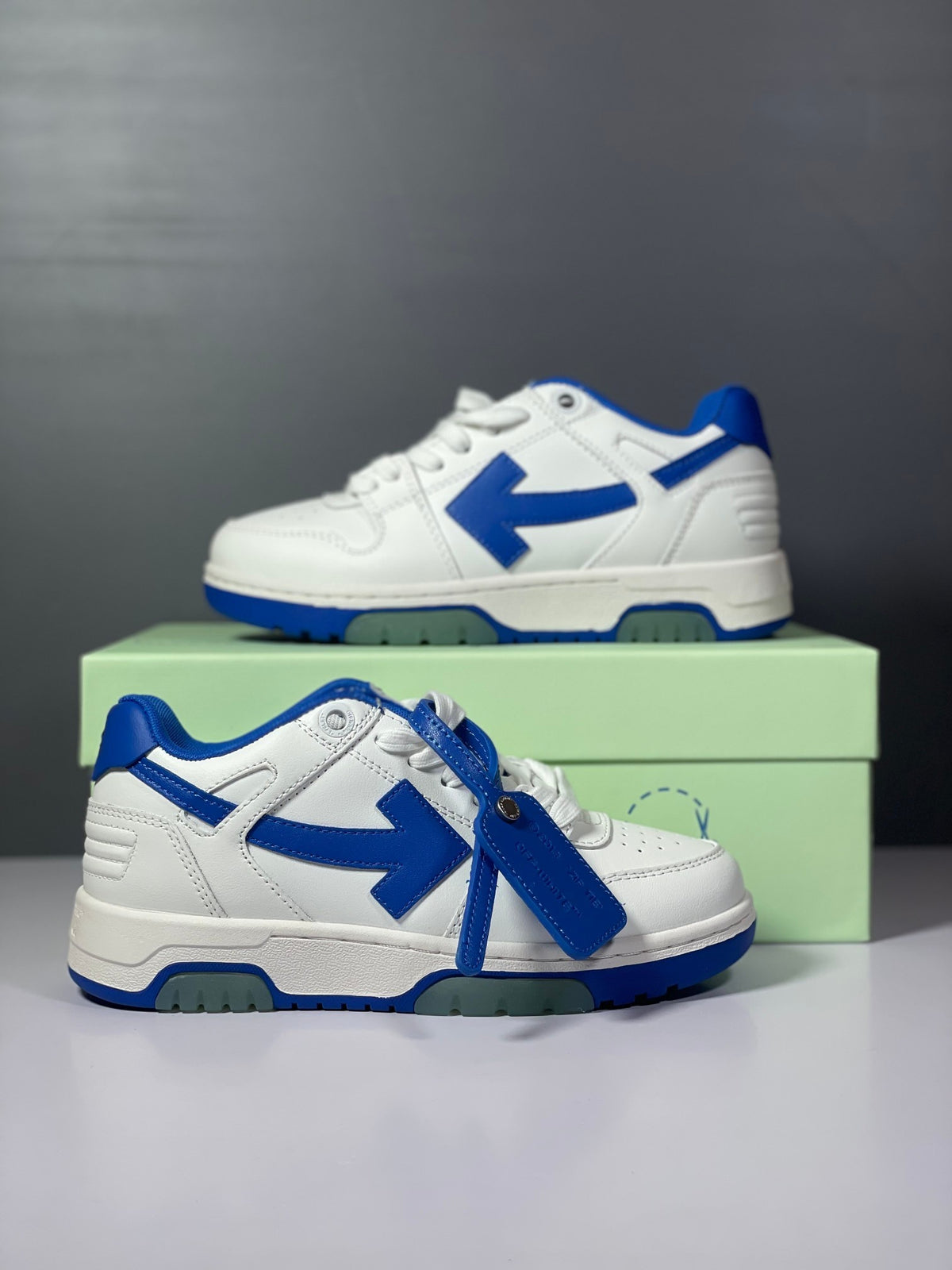 Off-White Out of Office