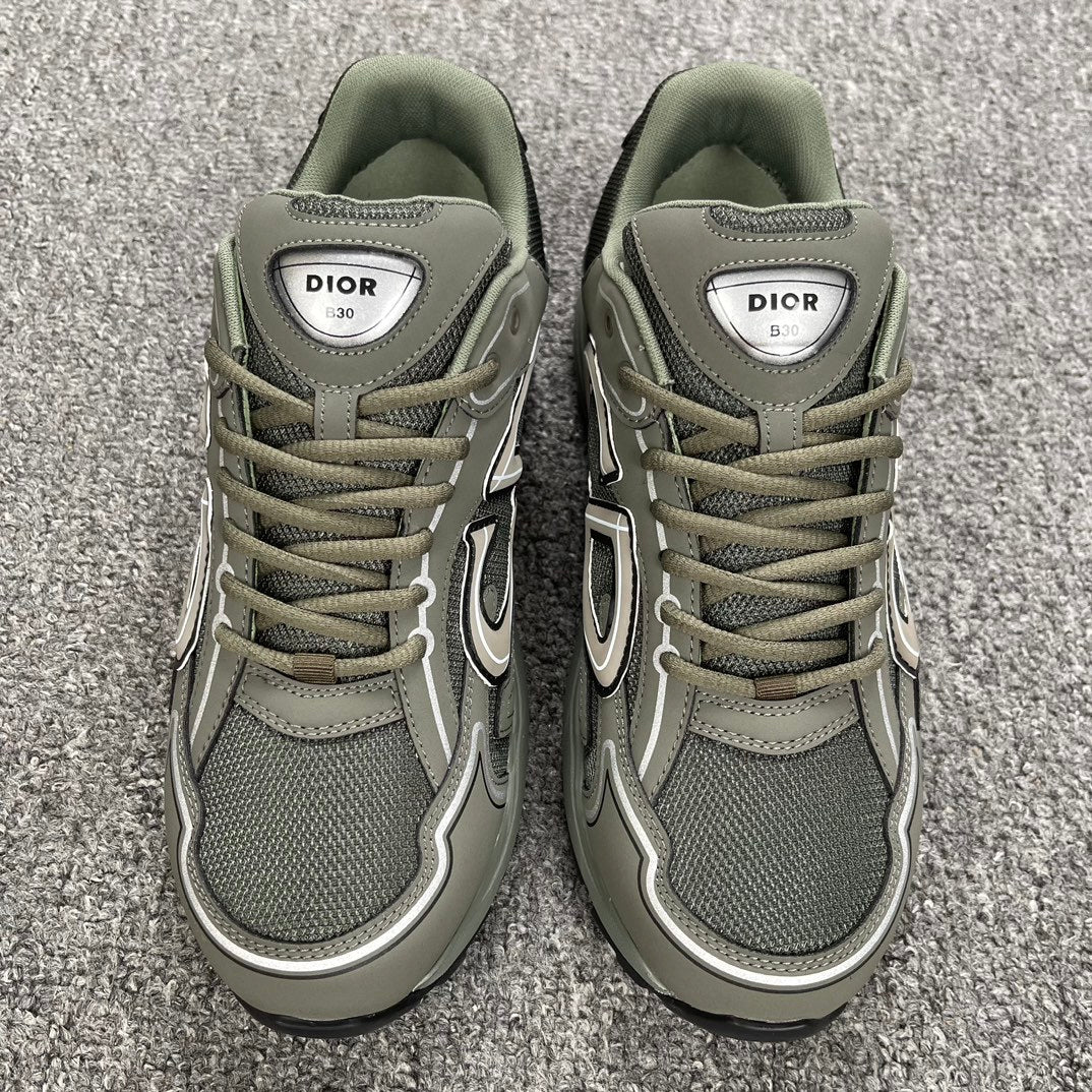 Dior B30