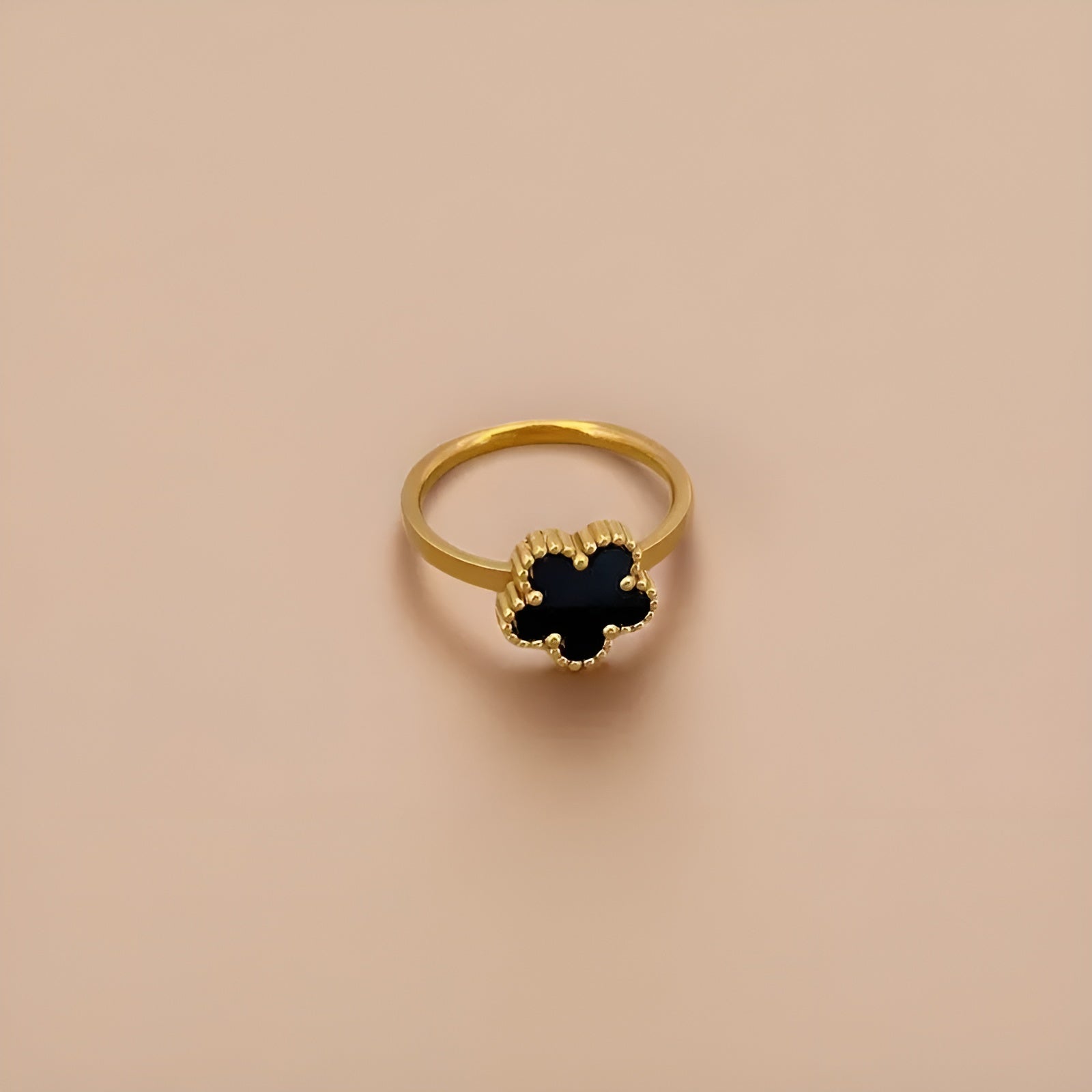 TRÈFLE RING