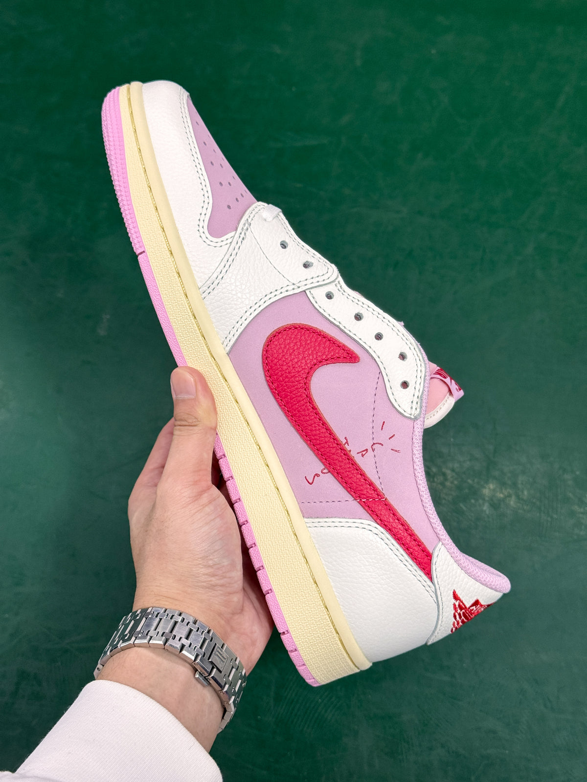 Jordan 1 Low 'Cactus Jack'