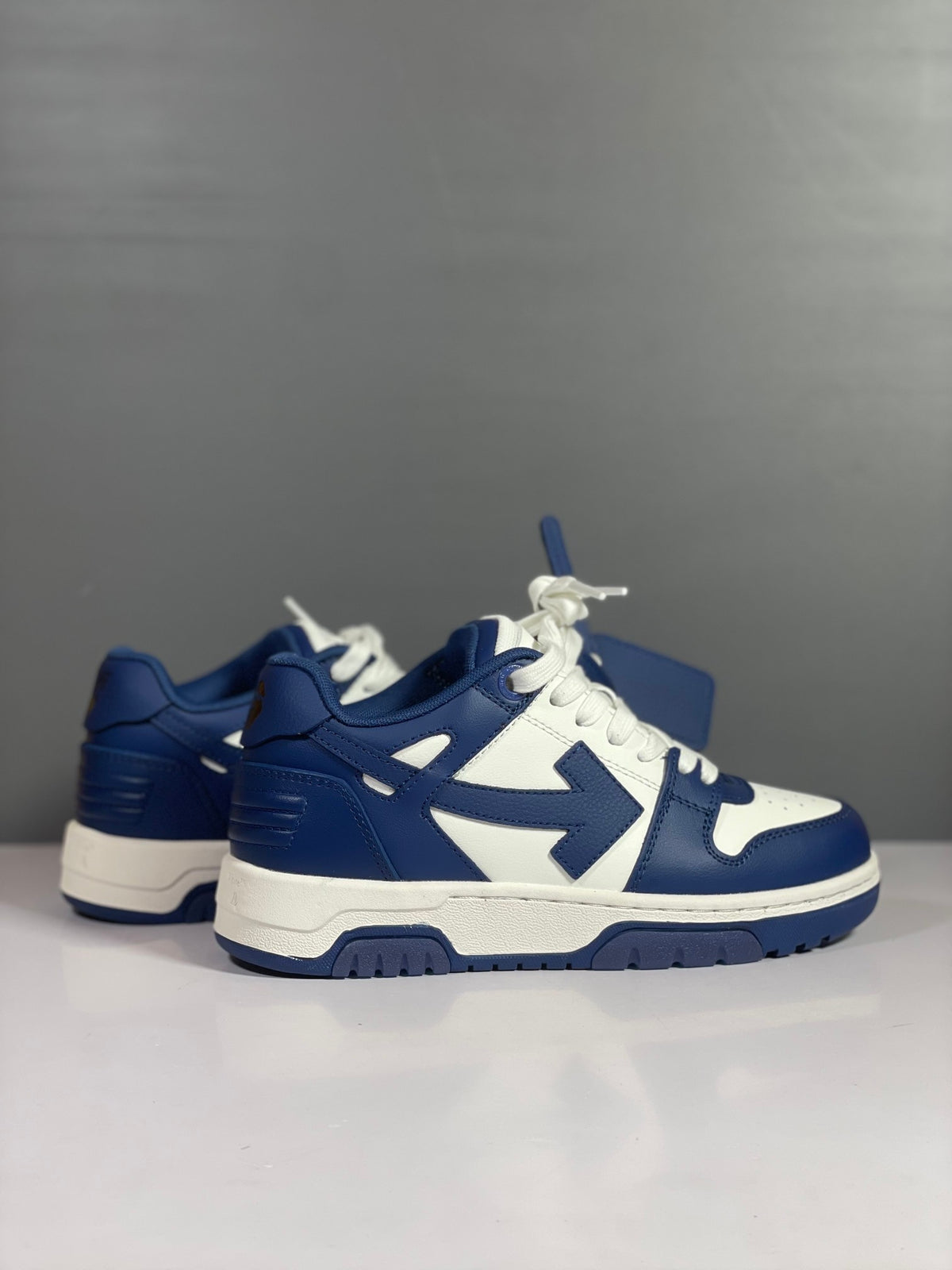 Off-White Out of Office
