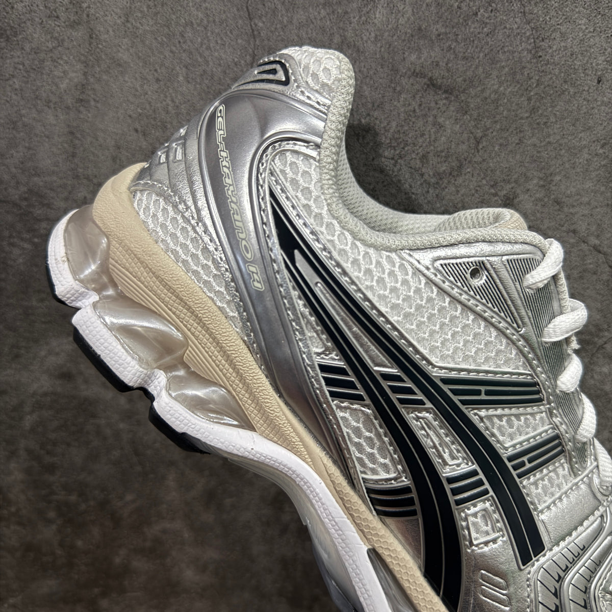 Asics Gel Kayano 14