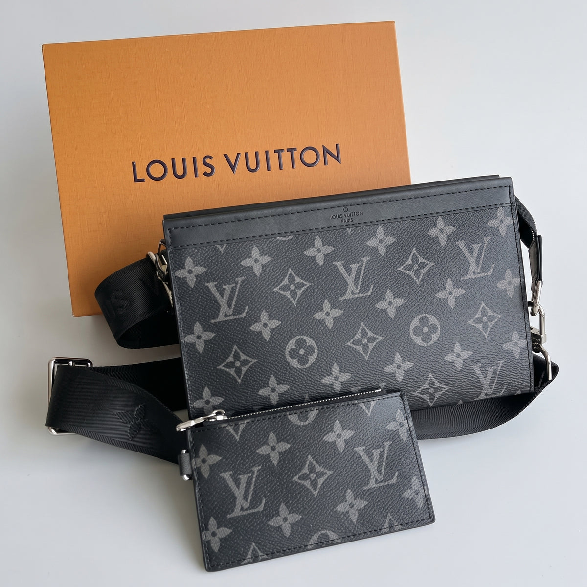 LV Messenger Bag